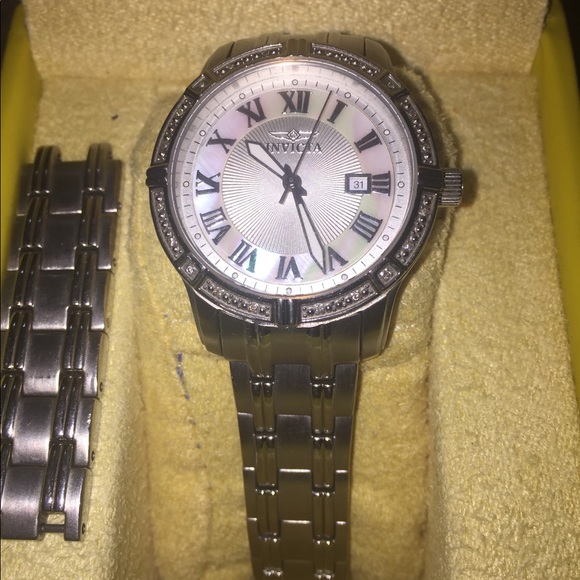 Invicta angel co. M.O.P “ angel lady” watch - Picture 5 of 7